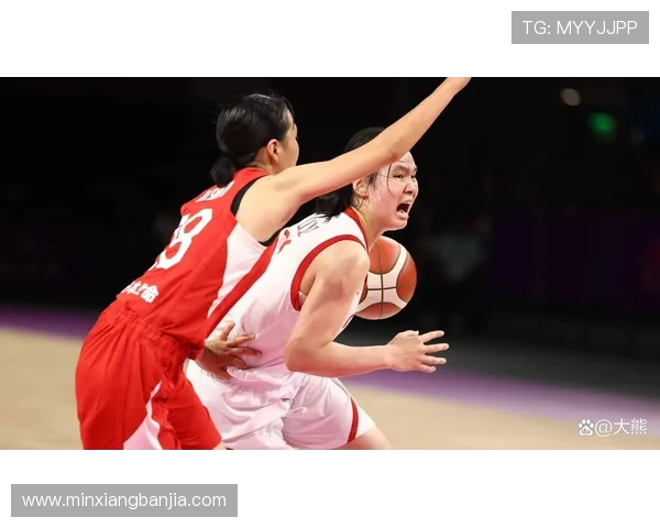 中国女篮迎战加拿大队力争在奥运赛场上再创辉煌 中国女篮迎战加拿大队力争在奥运赛场上再创辉煌