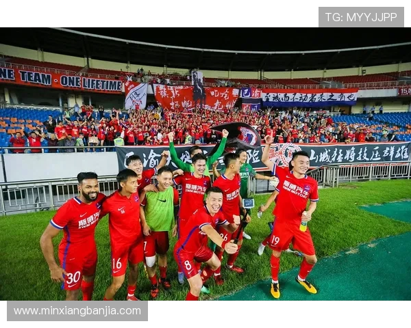 山东西王与中国广州的激烈对决引发球迷热议赛季精彩瞬间回顾