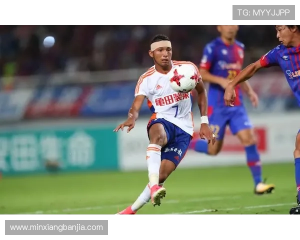 新泻天鹅迎战山口雷诺激战即将上演双方实力对决引人关注