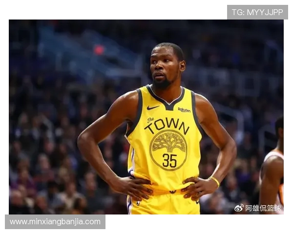 杜兰特领衔勇士对决开拓者的精彩对抗赛回顾与分析