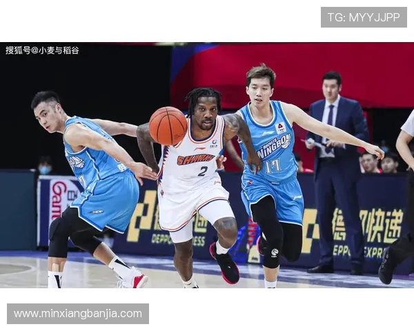 上海滑板队区域防守分析:优劣势及其对比赛的影响探讨 上海滑板队区域防守分析:优劣势及其对比赛的影响探讨