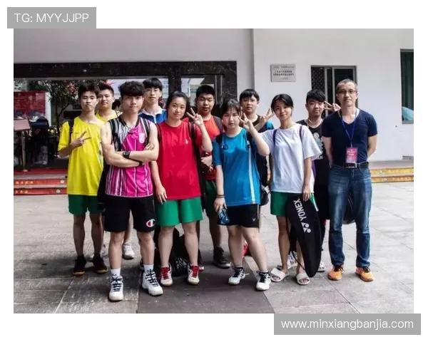 上海羽毛球队快攻革新探索:提升竞技水平的新策略与实践 上海羽毛球队快攻革新探索:提升竞技水平的新策略与实践