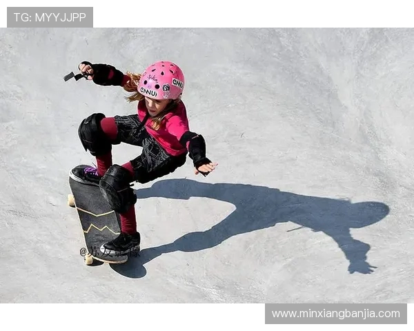 南京滑板队的包夹技艺揭秘与滑板文化的深度探讨